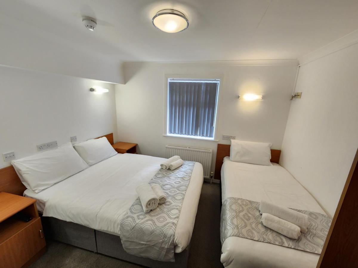 Sk Heathrow Hotel Hayes  Extérieur photo