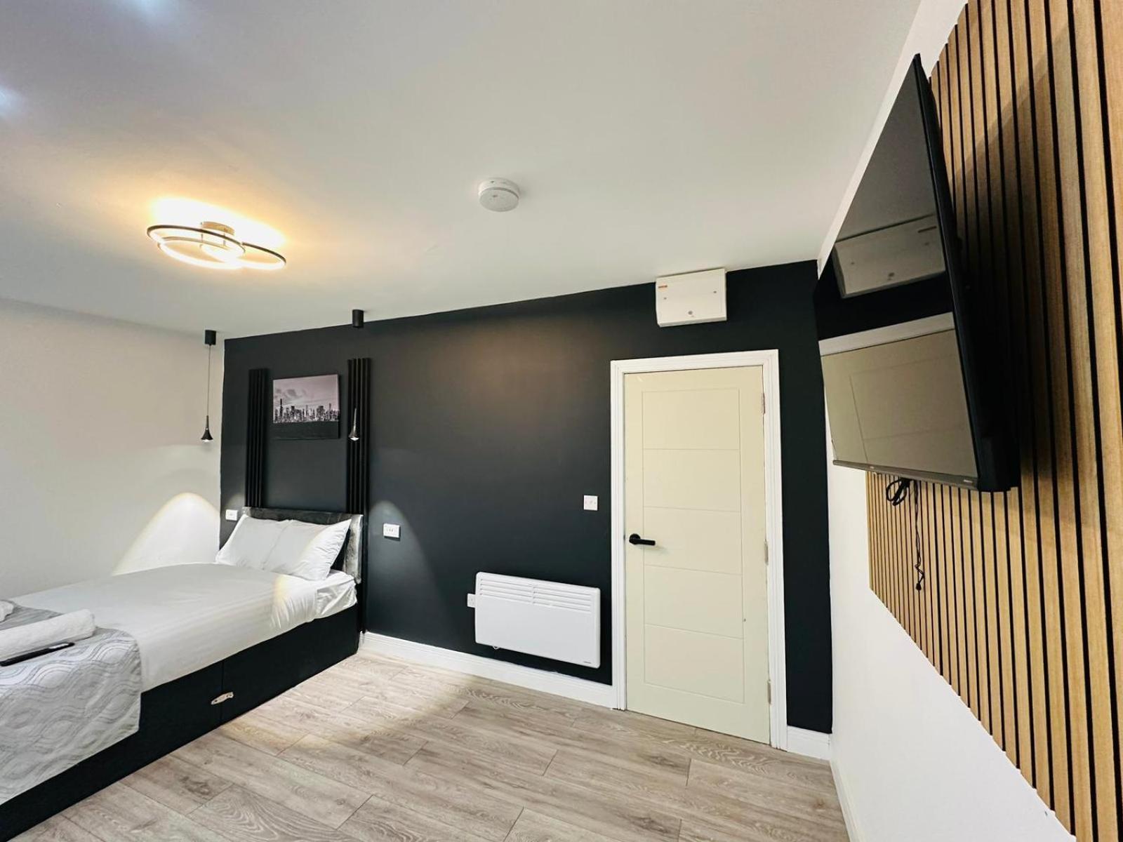 Sk Heathrow Hotel Hayes  Extérieur photo
