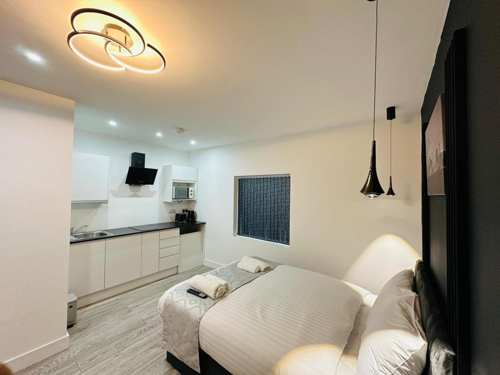 Sk Heathrow Hotel Hayes  Extérieur photo